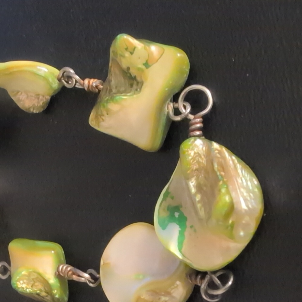 Shell Bracelet - Picture 3 of 5